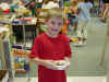061704_Jackson'sLastDayOfSchoolParty.jpg (80664 bytes)