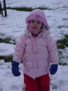 AnnaSnow_Dec03.jpg (53687 bytes)