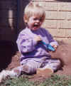 Anna_Playing_In_Dirt_April02.jpg (47243 bytes)