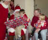 Dec03_Santa3.jpg (71452 bytes)