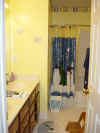 KidsBathroom.jpg (53267 bytes)