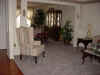 Living Room.jpg (58087 bytes)