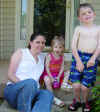 Molly&Kids_June03.jpg (92620 bytes)